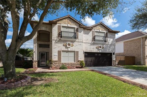 3408 Dianthus Ave, McAllen, TX, 78501-6583 | Card Image