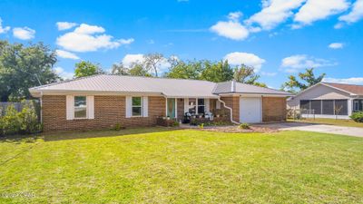 316 Illinois Avenue, House other with 3 bedrooms, 2 bathrooms and null parking in Lynn Haven FL | Image 2