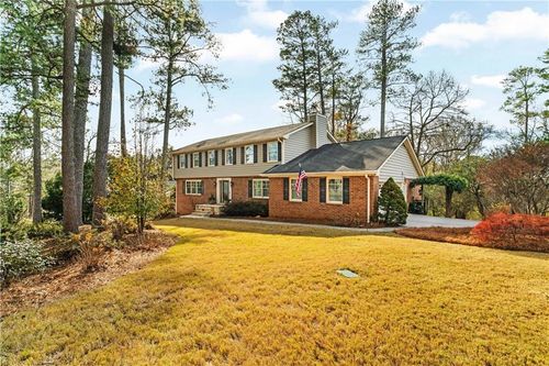 3011 Castleton Way, Marietta, GA, 30062-4816 | Card Image