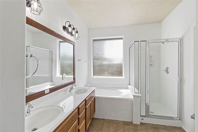 23307 W Pine Ivy Ln, House other with 4 bedrooms, 2 bathrooms and 2 parking in Tomball TX | Image 21