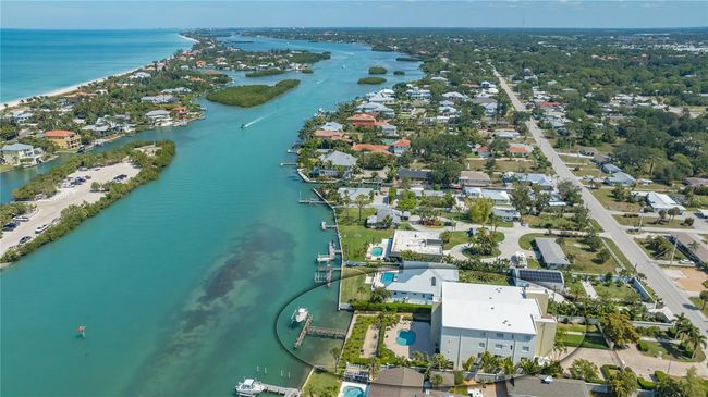 UNIT-102 - 221 Bayshore Rd, Condo with 3 bedrooms, 3 bathrooms and null parking in Nokomis FL | Image 62
