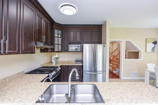 76 Grover Rd, House other with 5 bedrooms, 4 bathrooms and 3 parking in Brampton ON | Image 10