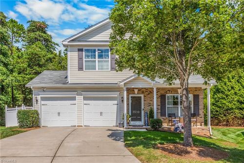 3510 Quarry Ct, High Point, NC, 27265-9712 | Card Image