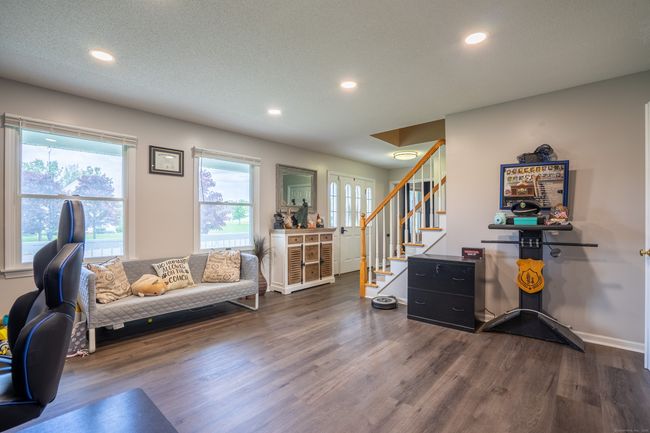 6 Salerno Dr, House other with 5 bedrooms, 3 bathrooms and null parking in Enfield CT | Image 18