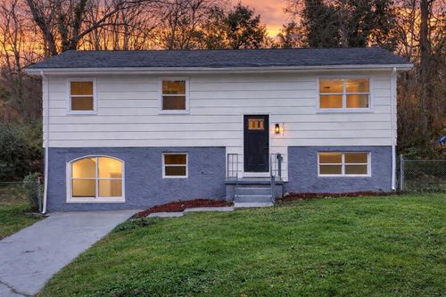 3024 Lightfoot Mill Rd, Chattanooga, TN, 37406-2117 | Card Image