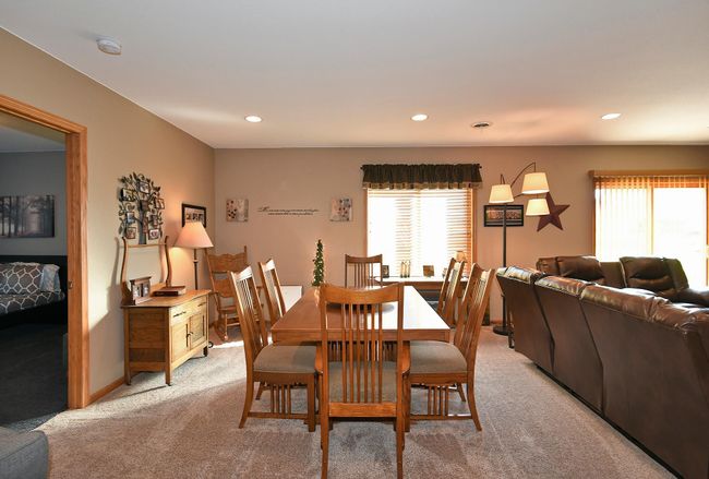 Lower Level Dining Room.jpg | Image 33