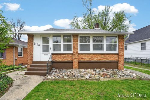 1116 Atlantic St Nw, Grand Rapids, MI, 49504-4033 | Card Image