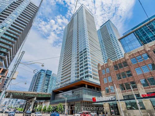 611-19 Bathurst St, Toronto, ON, M5V0N2 | Card Image