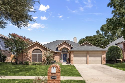 2608 Glenridge Dr, Flower Mound, TX, 75028-7523 | Card Image