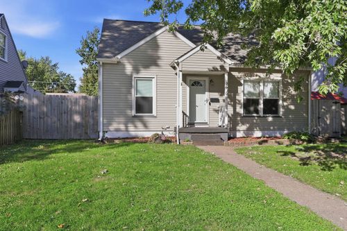 2630 Davie St, Davenport, IA, 52804-1605 | Card Image