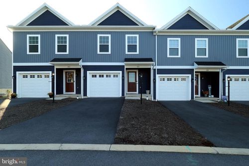 157 Highpoint Park Dr, PLEASANT GAP, PA, 16823-9670 | Card Image