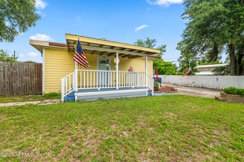 7825 Ramona Blvd W, JACKSONVILLE, FL, 32221-3366 | Card Image
