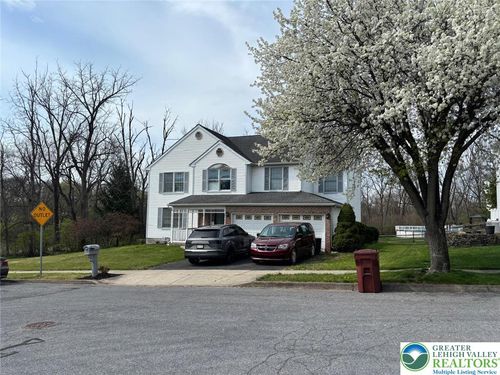 3406 S Ruch St, WHITEHALL, PA, 18052-3064 | Card Image