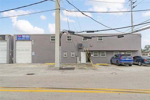 1615 W 31st Pl, Hialeah, FL, 33012-4505 | Card Image