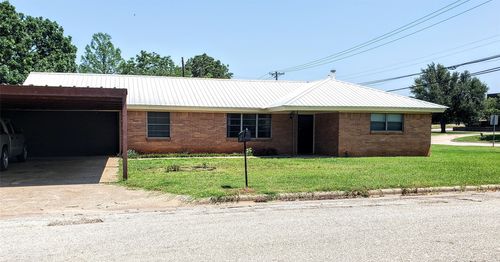 2507 Se 13th St, Mineral Wells, TX, 76067-6705 | Card Image
