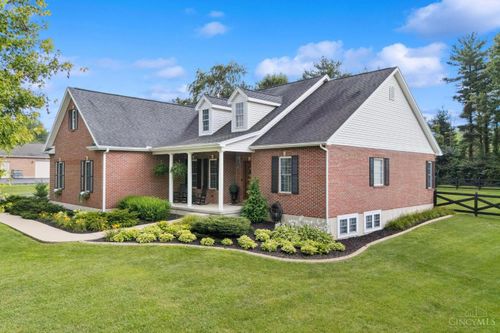 63 Paddock Pl, Wilmington, OH, 45177-7926 | Card Image