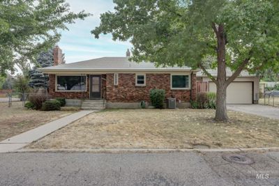 1020 N Garden Street, House other with 4 bedrooms, 2 bathrooms and 2 parking in Boise ID | Image 2