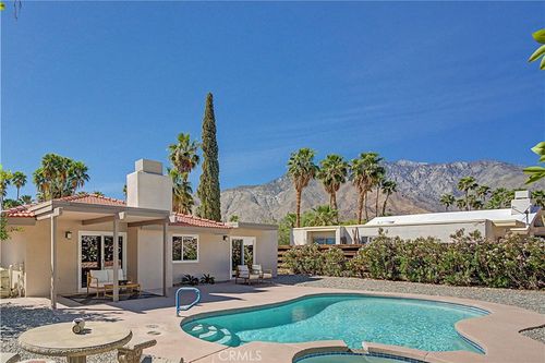 1360 E Gem Cir, Palm Springs, CA, 92262-2308 | Card Image