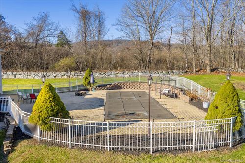 9 Caroline Dr, Patterson, NY, 12563-2671 | Card Image