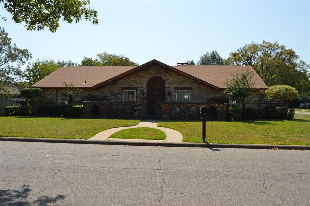 Kingswood Dr, Greenville, TX 75402
