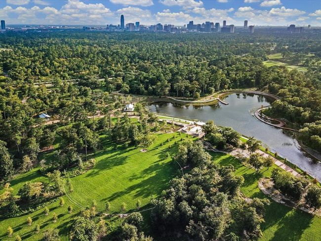 [Memorial Park] The Sophie is just steps from the iconic Memorial Park... | Image 41