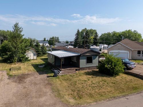 10404 102 Avenue, La Crete, AB, T0H2H0 | Card Image