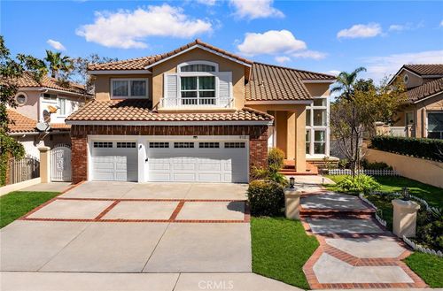 910 S Barton Ct, Anaheim, CA, 92808-2320 | Card Image