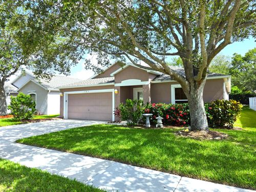 1165 N 13th Sq, Vero Beach, FL, 32960-2101 | Card Image