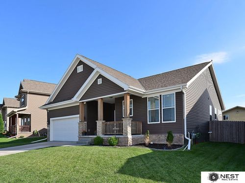1030 Barker Ln, Lincoln, NE, 68521-4642 | Card Image