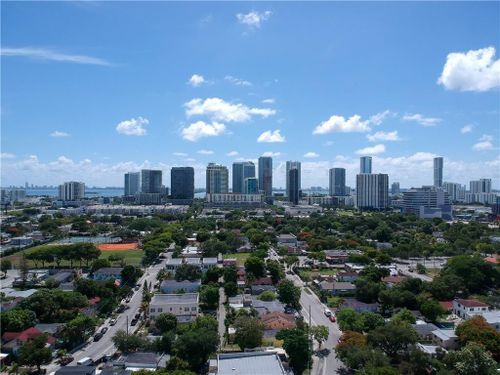 3308 Nw 3rd Ave, Miami, FL, 33127-3404 | Card Image