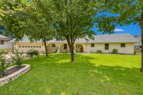 213 Mistletoe Ln, Keene, TX, 76059-2414 | Card Image