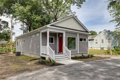 Bungalow with central AC unit | Image 1