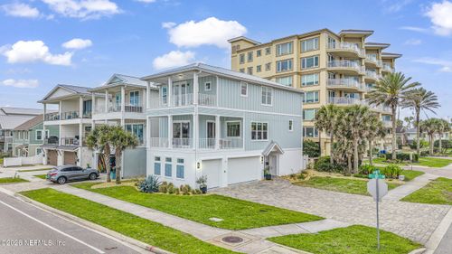 102 19th Ave N, Jacksonville Beach, FL, 32250-7449 | Card Image