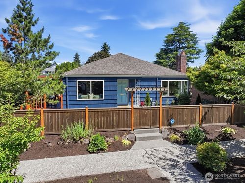 7736 38th Avenue Sw, Seattle, WA, 98126 | Card Image