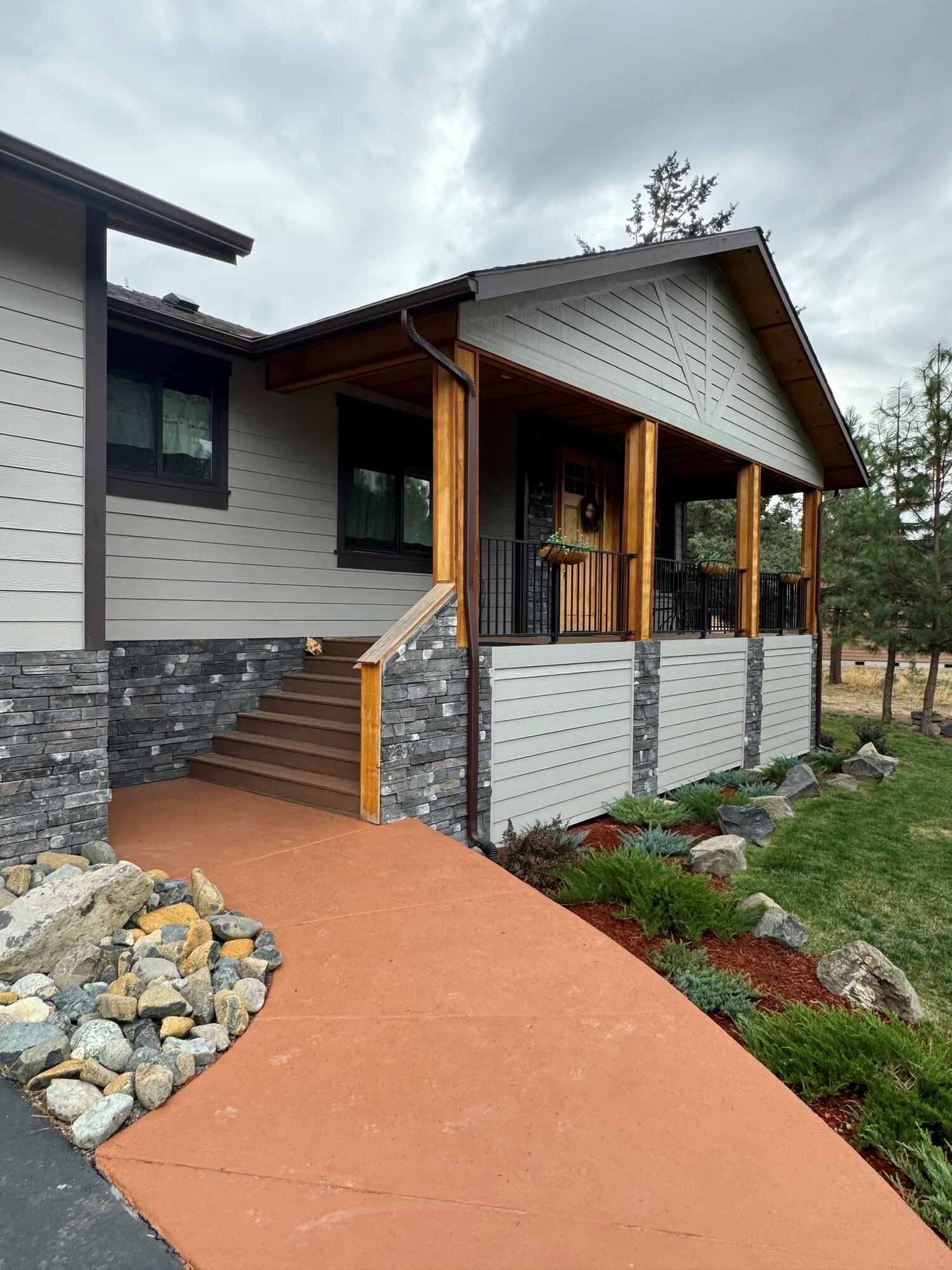 Paper Birch Way, Klamath Falls, OR 97601