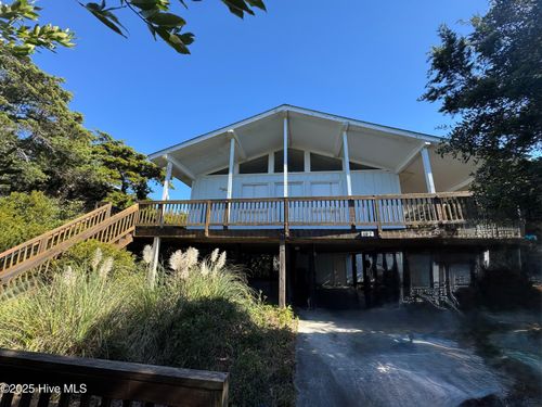 102 Lawrence St, Emerald Isle, NC, 28594-3630 | Card Image
