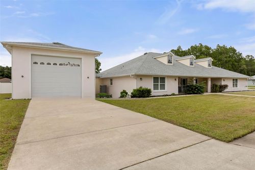 639 Marion Oaks Trl, Ocala, FL, 34473-8197 | Card Image