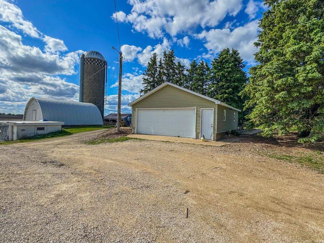 24861 Juniper Rd, House other with 3 bedrooms, 1 bathrooms and null parking in West Union IA | Image 15