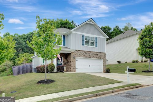 61 Pacific Ave, Sharpsburg, GA, 30277-6924 | Card Image