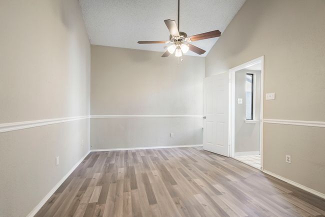 APT-137 - 521 Ranch Trl, Condo with 2 bedrooms, 2 bathrooms and null parking in Irving TX | Image 13