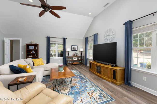 6603 Lipscomb Dr, House other with 4 bedrooms, 3 bathrooms and 1 parking in Wilmington NC | Image 9