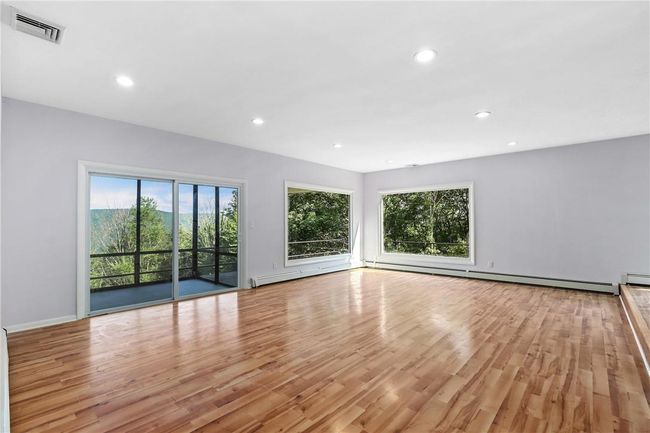 104 Crest Rd, House other with 4 bedrooms, 3 bathrooms and 3 parking in Cold Spring NY | Image 5