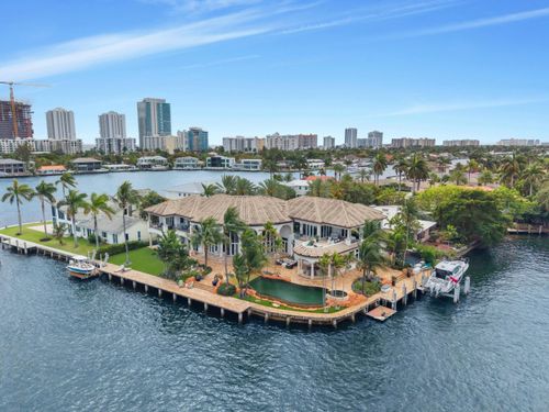 2593 Se 8th St, Pompano Beach, FL, 33062-6737 | Card Image