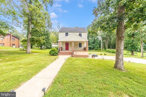 5104 Oakland Way, Suitland, MD, 20746-3852 | Card Image