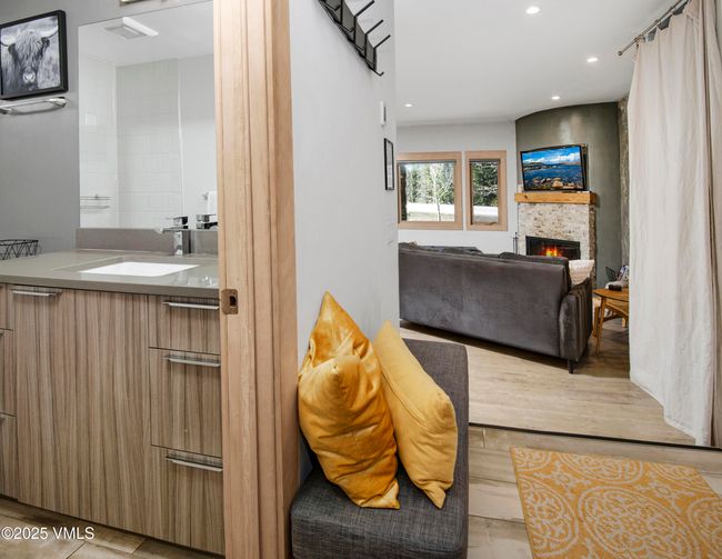 109-A - 4192 Spruce Way, Condo with 1 bedrooms, 1 bathrooms and 1 parking in Vail CO | Image 11