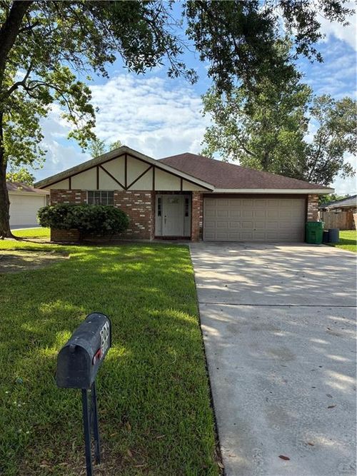 206 Devon Rd, La Place, LA, 70068-5206 | Card Image