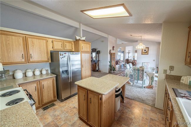 Kitchen | Image 17