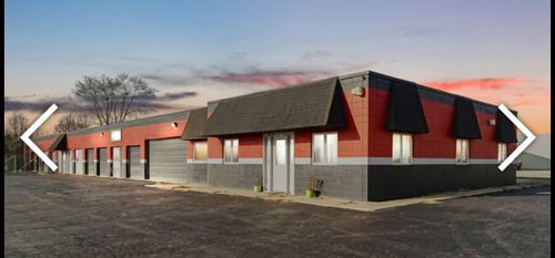 1235 Stanford Dr, Kankakee, IL, 60901-9402 | Card Image