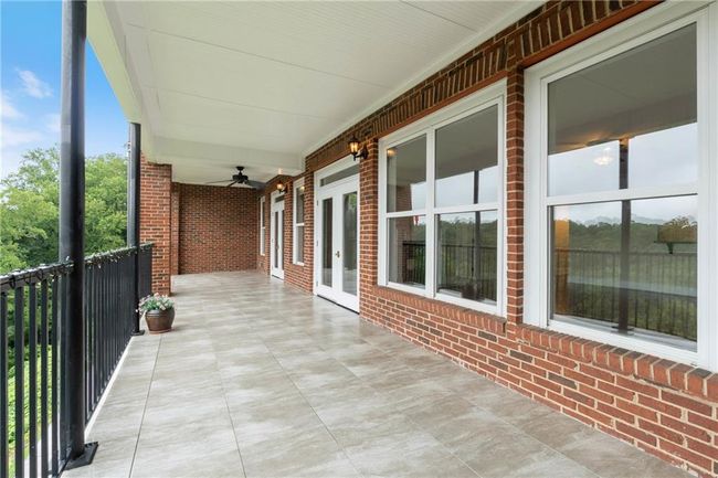 3330 Overland Dr, Condo with 2 bedrooms, 3 bathrooms and 2 parking in Roswell GA | Image 41