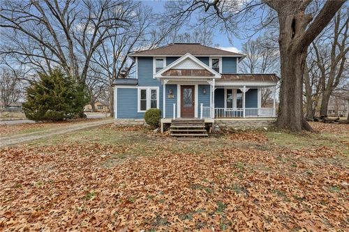 302 E Hulett St, Edgerton, KS, 66021-2130 | Card Image